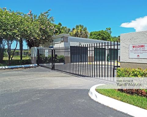 Source URL: https://cdnsc.rentcafe.com/dmslivecafe/3/1067495/1067495-1-3.jpg?width=-1&height=385&quality=80