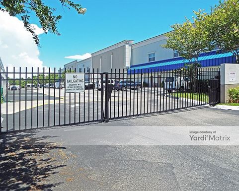 Source URL: https://cdnsc.rentcafe.com/dmslivecafe/3/1067495/1067495-1-4.jpg?width=-1&height=385&quality=80