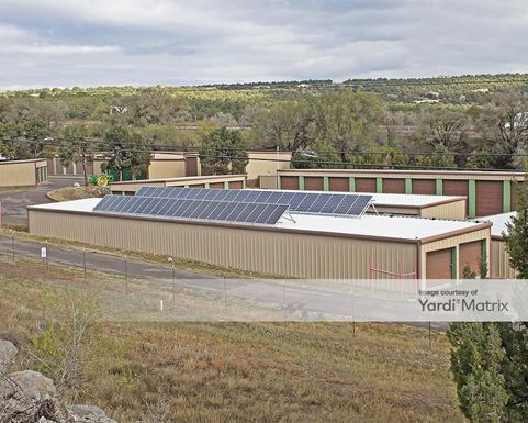 Source URL: https://cdnsc.rentcafe.com/dmslivecafe/3/1067511/1067511-1-4.jpg?width=-1&height=385&quality=80