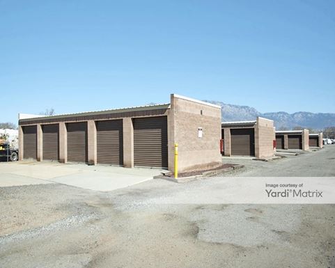 Source URL: https://cdnsc.rentcafe.com/dmslivecafe/3/1067519/1067519-1-4.jpg?width=-1&height=385&quality=80