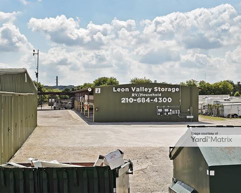 Source URL: https://cdnsc.rentcafe.com/dmslivecafe/3/1067556/1067556-1-2.jpg?width=-1&height=385&quality=80