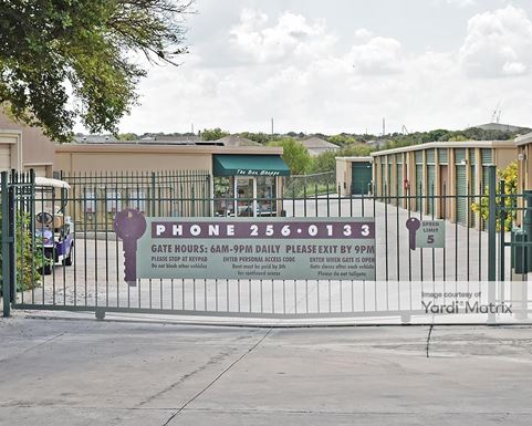 Source URL: https://cdnsc.rentcafe.com/dmslivecafe/3/1067562/1067562-1-3.jpg?width=-1&height=385&quality=80