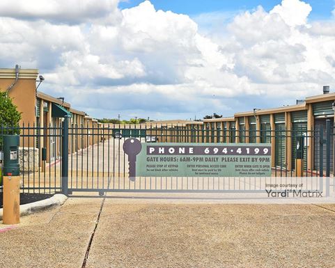 Source URL: https://cdnsc.rentcafe.com/dmslivecafe/3/1067565/1067565-1-2.jpg?width=-1&height=385&quality=80