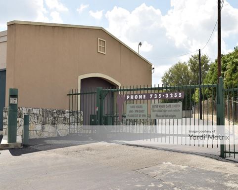 Source URL: https://cdnsc.rentcafe.com/dmslivecafe/3/1067566/1067566-1-2.jpg?width=-1&height=385&quality=80