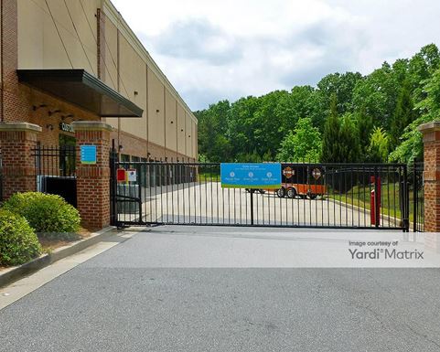 Source URL: https://cdnsc.rentcafe.com/dmslivecafe/3/1067567/1067567-1-4.jpg?width=-1&height=385&quality=80