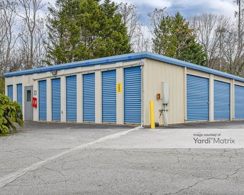 Source URL: https://cdnsc.rentcafe.com/dmslivecafe/3/1067591/1067591-1-2.jpg?width=-1&height=385&quality=80