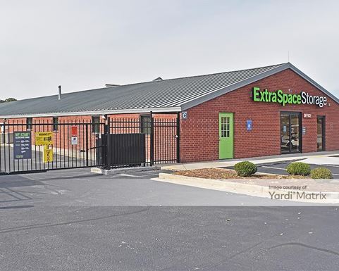 Source URL: https://cdnsc.rentcafe.com/dmslivecafe/3/1067592/1067592-1-2.jpg?width=-1&height=385&quality=80