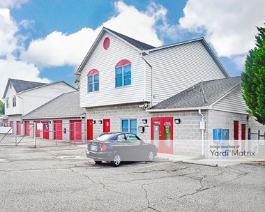 Storage Units for Rent available at 43890 Commerce Avenue, Hollywood, MD 20636