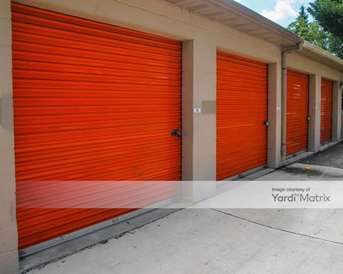 Source URL: https://cdnsc.rentcafe.com/dmslivecafe/3/1067612/1067612-1-3.jpg?width=-1&height=385&quality=80