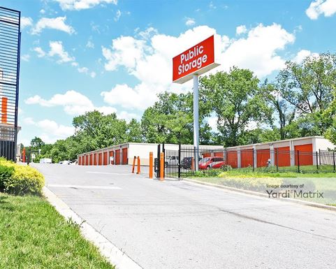 Source URL: https://cdnsc.rentcafe.com/dmslivecafe/3/1067617/1067617-1-2.jpg?width=-1&height=385&quality=80