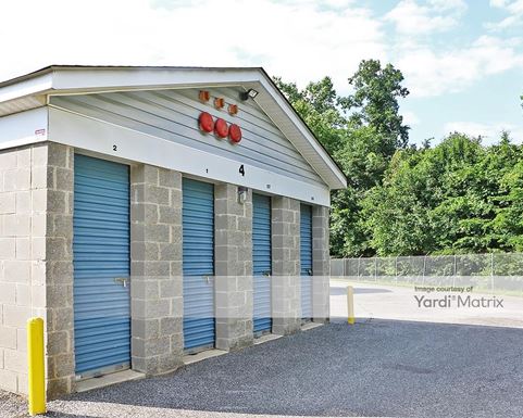 Source URL: https://cdnsc.rentcafe.com/dmslivecafe/3/1067623/1067623-1-5.jpg?width=-1&height=385&quality=80