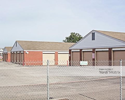 Source URL: https://cdnsc.rentcafe.com/dmslivecafe/3/1067629/1067629-1-3.jpg?width=-1&height=385&quality=80