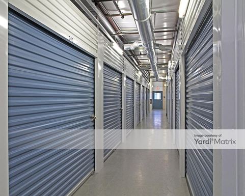 Source URL: https://cdnsc.rentcafe.com/dmslivecafe/3/1067637/1067637-1-4.jpg?width=-1&height=385&quality=80