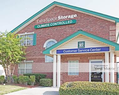 Storage Units for Rent available at 1417 West Frankford Road, Carrollton, TX 75007