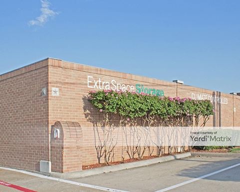 Source URL: https://cdnsc.rentcafe.com/dmslivecafe/3/1067640/1067640-1-2.jpg?width=-1&height=385&quality=80