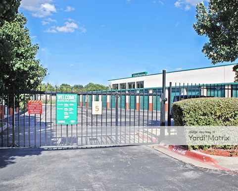 Source URL: https://cdnsc.rentcafe.com/dmslivecafe/3/1067641/1067641-1-3.jpg?width=-1&height=385&quality=80