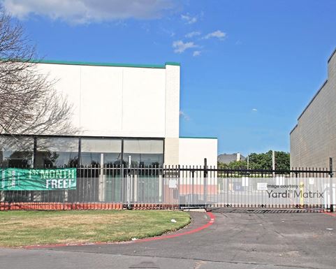 Source URL: https://cdnsc.rentcafe.com/dmslivecafe/3/1067641/1067641-1-4.jpg?width=-1&height=385&quality=80