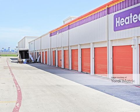 Source URL: https://cdnsc.rentcafe.com/dmslivecafe/3/1067655/1067655-1-2.jpg?width=-1&height=385&quality=80