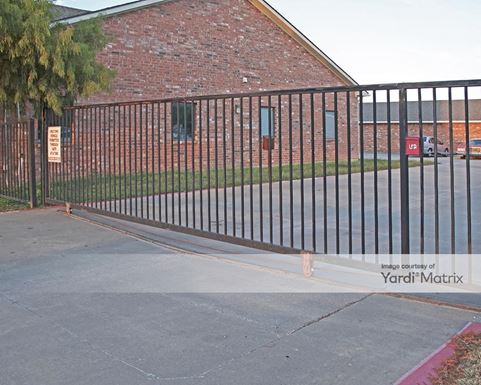 Source URL: https://cdnsc.rentcafe.com/dmslivecafe/3/1067667/1067667-1-3.jpg?width=-1&height=385&quality=80