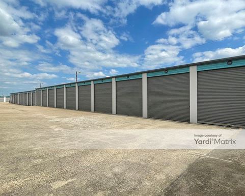 Source URL: https://cdnsc.rentcafe.com/dmslivecafe/3/1067669/1067669-1-6.jpg?width=-1&height=385&quality=80