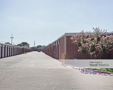 Source URL: https://cdnsc.rentcafe.com/dmslivecafe/3/1067680/1067680-1-4.jpg?width=-1&height=385&quality=80