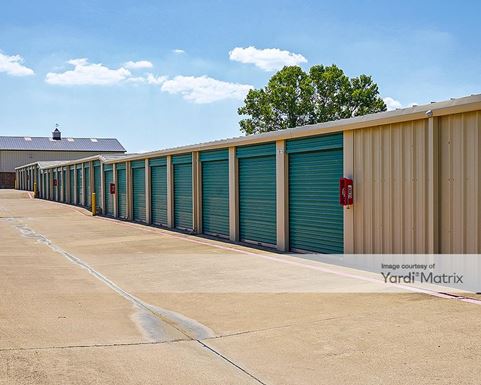 Source URL: https://cdnsc.rentcafe.com/dmslivecafe/3/1067689/1067689-1-6.jpg?width=-1&height=385&quality=80