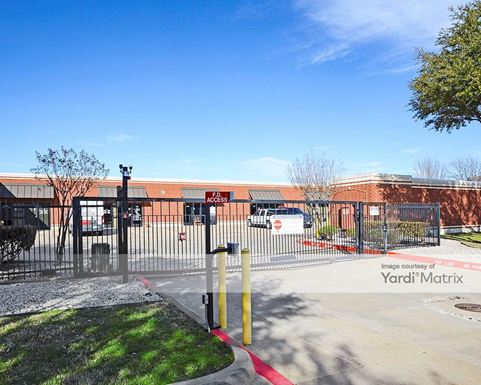 Source URL: https://cdnsc.rentcafe.com/dmslivecafe/3/1067692/1067692-1-3.jpg?width=-1&height=385&quality=80