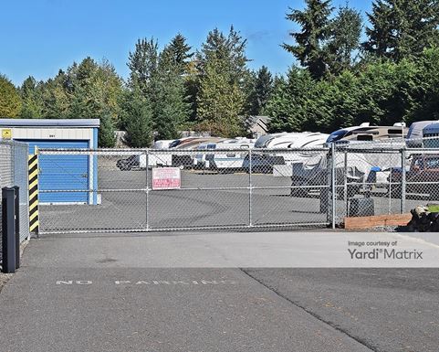 Source URL: https://cdnsc.rentcafe.com/dmslivecafe/3/1067703/1067703-1-5.jpg?width=-1&height=385&quality=80