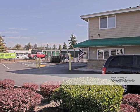 Source URL: https://cdnsc.rentcafe.com/dmslivecafe/3/1067706/1067706-1-2.jpg?width=-1&height=385&quality=80