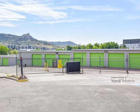 Source URL: https://cdnsc.rentcafe.com/dmslivecafe/3/1067726/1067726-1-5.jpg?width=-1&height=385&quality=80