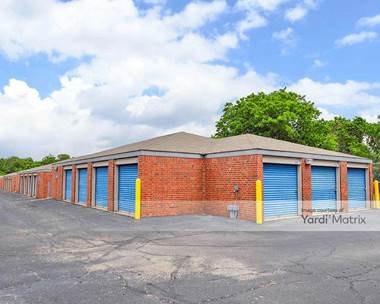 Storage Units for Rent available at 10210 North Lamar Blvd, Austin, TX 78753