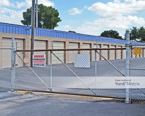 Source URL: https://cdnsc.rentcafe.com/dmslivecafe/3/1067765/1067765-1-3.jpg?width=-1&height=385&quality=80