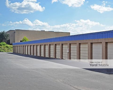 Source URL: https://cdnsc.rentcafe.com/dmslivecafe/3/1067765/1067765-1-5.jpg?width=-1&height=385&quality=80