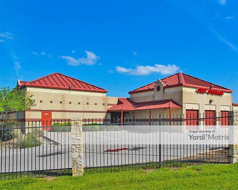 Source URL: https://cdnsc.rentcafe.com/dmslivecafe/3/1067766/1067766-1-5.jpg?width=-1&height=385&quality=80