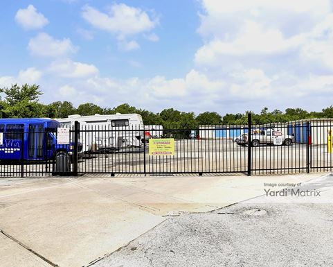 Source URL: https://cdnsc.rentcafe.com/dmslivecafe/3/1067773/1067773-1-2.jpg?width=-1&height=385&quality=80