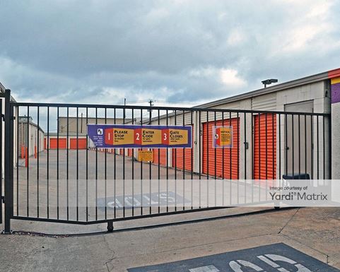 Source URL: https://cdnsc.rentcafe.com/dmslivecafe/3/1067781/1067781-1-2.jpg?width=-1&height=385&quality=80