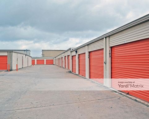 Source URL: https://cdnsc.rentcafe.com/dmslivecafe/3/1067781/1067781-1-3.jpg?width=-1&height=385&quality=80