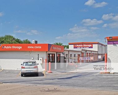 Storage Units for Rent available at 9205 Research Blvd, Austin, TX 78758