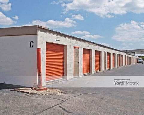 Source URL: https://cdnsc.rentcafe.com/dmslivecafe/3/1067782/1067782-1-5.jpg?width=-1&height=385&quality=80