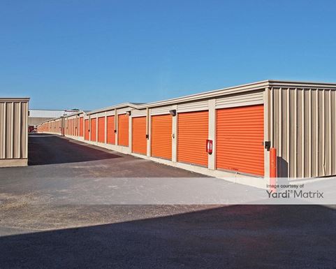 Source URL: https://cdnsc.rentcafe.com/dmslivecafe/3/1067784/1067784-1-3.jpg?width=-1&height=385&quality=80