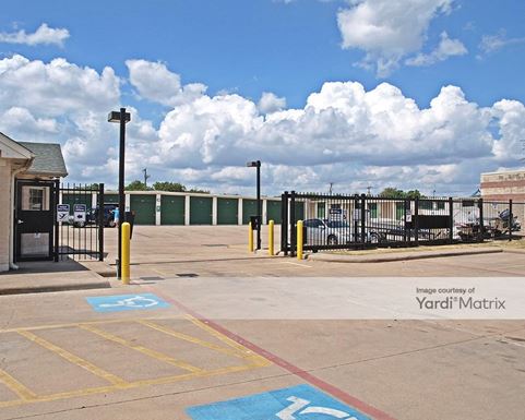 Source URL: https://cdnsc.rentcafe.com/dmslivecafe/3/1067787/1067787-1-3.jpg?width=-1&height=385&quality=80