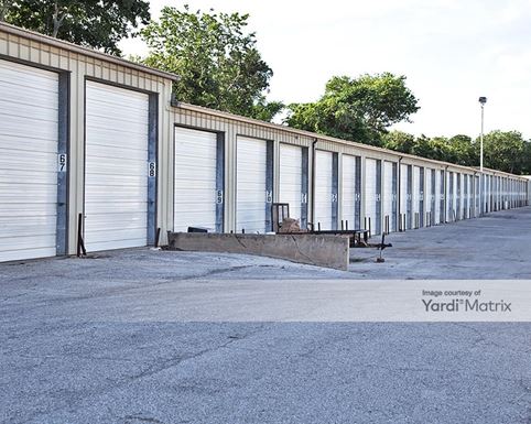 Source URL: https://cdnsc.rentcafe.com/dmslivecafe/3/1067793/1067793-1-3.jpg?width=-1&height=385&quality=80