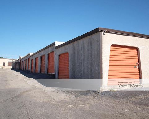 Source URL: https://cdnsc.rentcafe.com/dmslivecafe/3/1067795/1067795-1-5.jpg?width=-1&height=385&quality=80