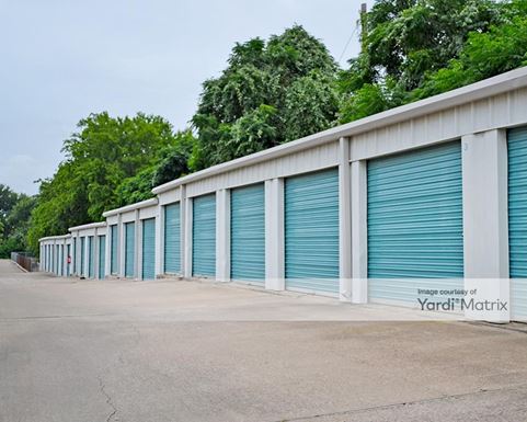 Source URL: https://cdnsc.rentcafe.com/dmslivecafe/3/1067799/1067799-1-3.jpg?width=-1&height=385&quality=80