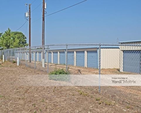 Source URL: https://cdnsc.rentcafe.com/dmslivecafe/3/1067806/1067806-1-3.jpg?width=-1&height=385&quality=80