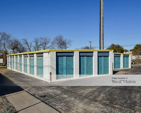 Source URL: https://cdnsc.rentcafe.com/dmslivecafe/3/1067813/1067813-1-3.jpg?width=-1&height=385&quality=80