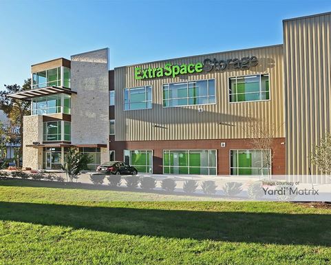 Source URL: https://cdnsc.rentcafe.com/dmslivecafe/3/1067827/1067827-1-2.jpg?width=-1&height=385&quality=80