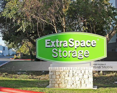 Source URL: https://cdnsc.rentcafe.com/dmslivecafe/3/1067827/1067827-1-5.jpg?width=-1&height=385&quality=80