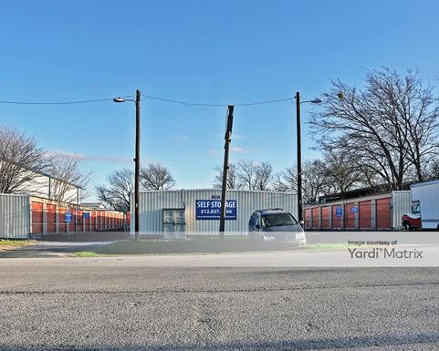 Source URL: https://cdnsc.rentcafe.com/dmslivecafe/3/1067832/1067832-1-3.jpg?width=-1&height=385&quality=80