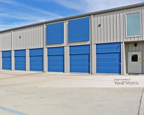 Source URL: https://cdnsc.rentcafe.com/dmslivecafe/3/1067835/1067835-1-5.jpg?width=-1&height=385&quality=80